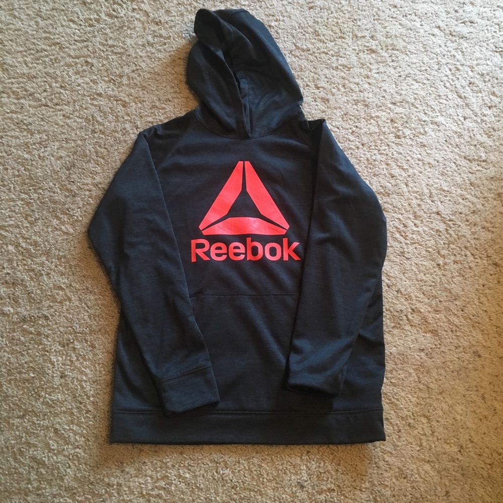 Reebok pullover hoodie size large